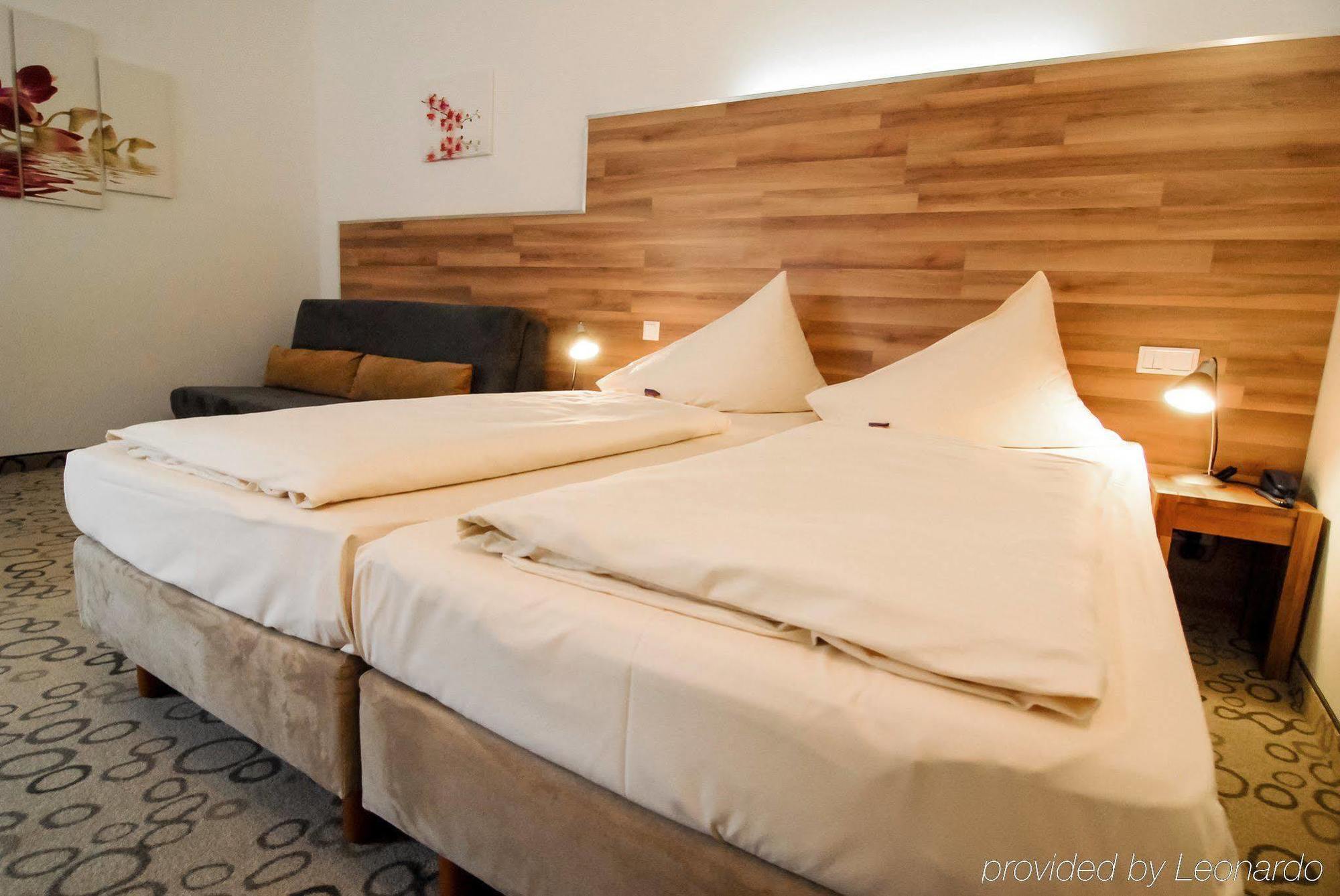 Petul Apart Hotel Am Ruhrbogen Bochum Kültér fotó